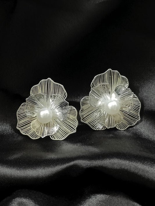 Petal & Pearl